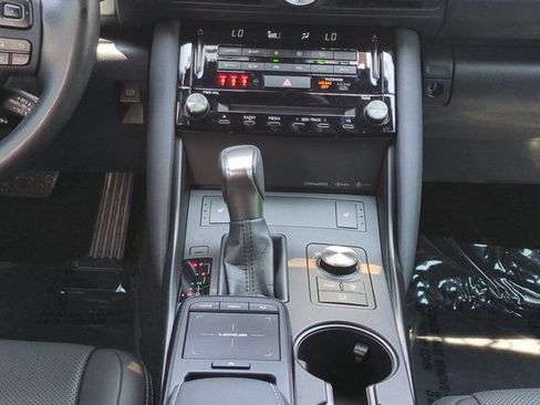 Certified 2025 Lexus IS 350 F Sport RWD image 18