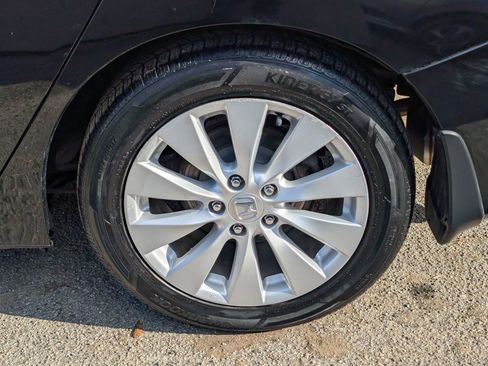 Used 2015 Honda Accord EX-L image 9