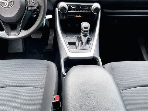 Certified 2023 Toyota RAV4 LE FWD image 17