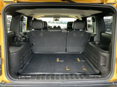 Used 2006 HUMMER H2 image 10
