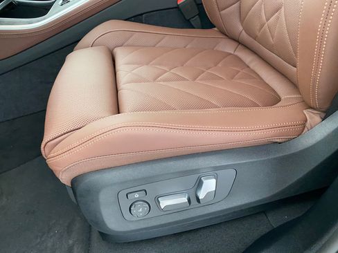 New 2026 BMW X5 xDrive50e w/ Premium Package image 12