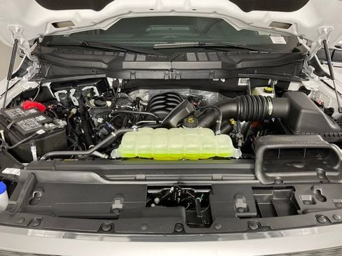 New 2025 Ford F150 Lariat w/ FX4 Off-Road Package image 9