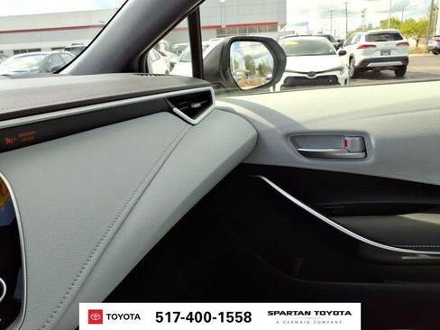 Used 2021 Toyota Corolla XSE FWD image 22