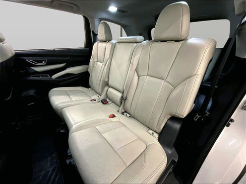 Used 2022 Subaru Ascent Limited w/ Technology Package image 25