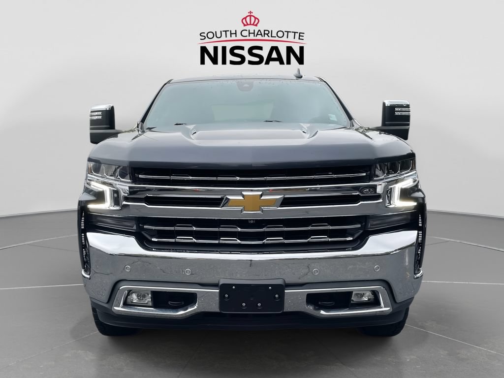 Used 2022 Chevrolet Silverado 1500 LTZ w/ LTZ Premium Package AWD/4WD image 2