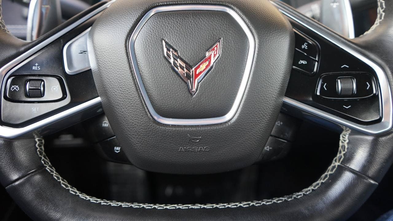 Used 2023 Chevrolet Corvette Stingray Coupe w/ Z51 Performance Package RWD image 16
