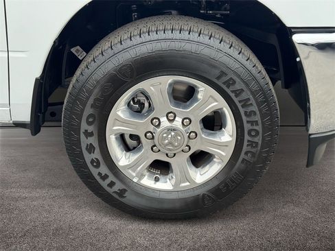 Used 2025 RAM 2500 Big Horn w/ Bed Convenience Group image 7