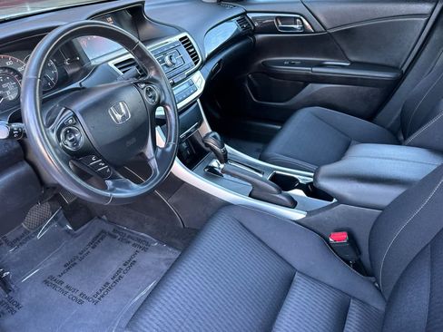 Used 2015 Honda Accord Sport image 11