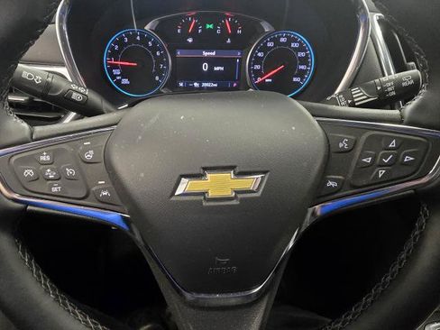 Used 2024 Chevrolet Equinox LT AWD/4WD image 16