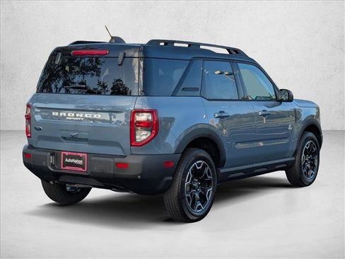 New 2025 Ford Bronco Sport Outer Banks image 2