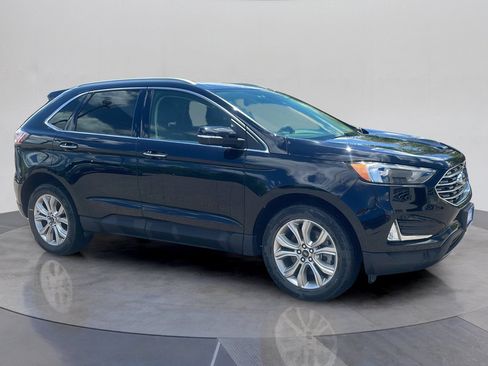 Certified 2023 Ford Edge Titanium AWD/4WD image 8