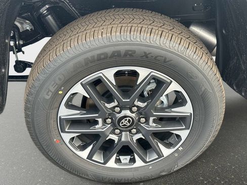 New 2026 Toyota Tundra Limited image 10