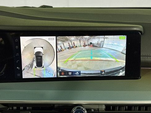 New 2026 Nissan Murano Platinum w/ Cargo Package AWD/4WD image 13