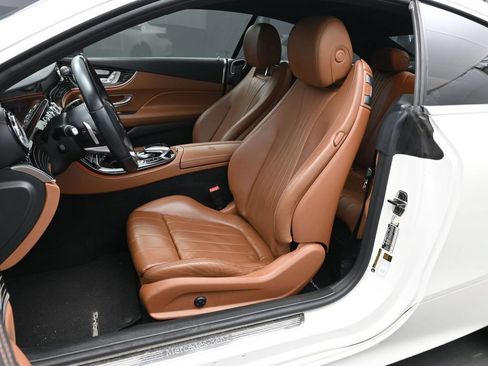 Used 2019 Mercedes-Benz E 450 Coupe image 5