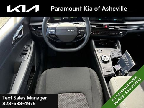 New 2026 Kia Sportage S image 23