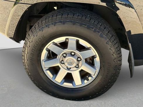 Used 2016 Toyota 4Runner Trail Premium AWD/4WD image 11