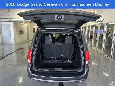 Used 2018 Dodge Grand Caravan SE image 29