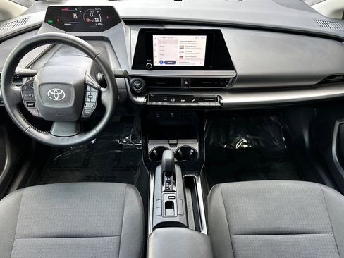 Used 2023 Toyota Prius LE image 14