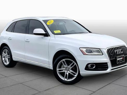Used 2017 Audi Q5 2.0T Premium AWD/4WD image 3