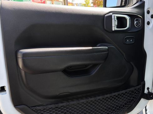 Used 2021 Jeep Wrangler Unlimited Sport S image 13