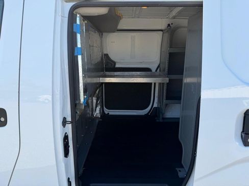 Used 2021 Nissan NV200 S FWD image 19