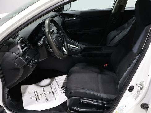 Used 2019 Honda Insight LX image 11