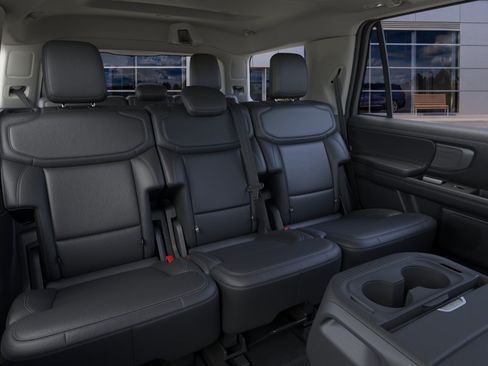 New 2026 Ford Expedition Platinum AWD/4WD image 11