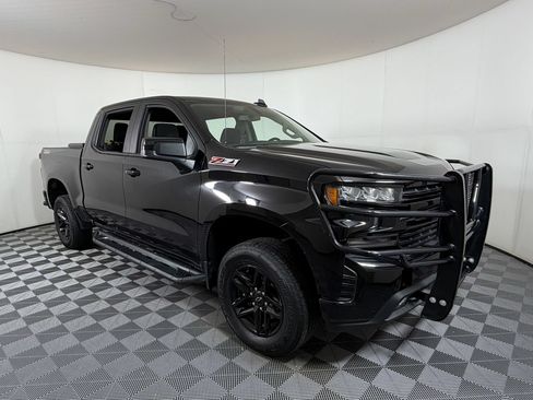 Used 2021 Chevrolet Silverado 1500 LT Trail Boss w/ Bed Protection Package AWD/4WD image 1