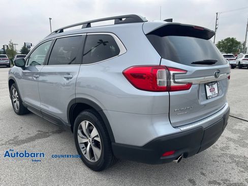 Used 2024 Subaru Ascent Premium w/ Convenience Package AWD/4WD image 3