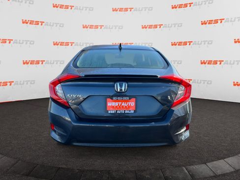Used 2018 Honda Civic EX-T image 4