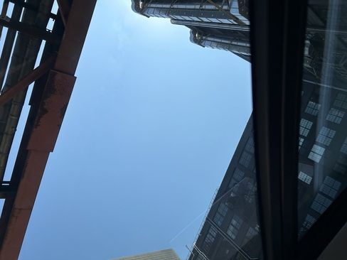 Certified 2025 Volvo XC90 B5 Core image 29