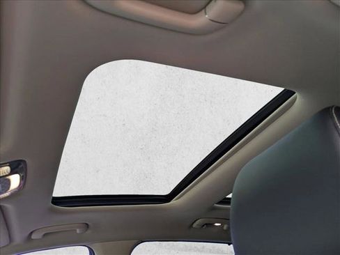 Used 2022 Genesis GV80 2.5T w/ Advanced Package 03 image 16