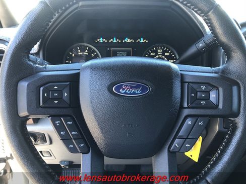Used 2015 Ford F150 XLT w/ Equipment Group 301A Mid RWD image 13