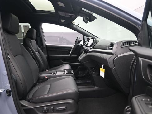 New 2026 Honda Odyssey Sport-L image 28