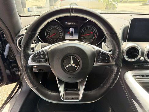 Used 2019 Mercedes-Benz AMG GT Roadster image 20