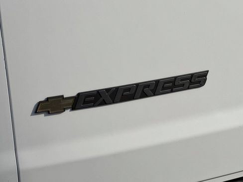 Used 2024 Chevrolet Express 2500 w/ Driver Convenience Package RWD image 29