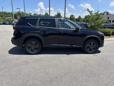 New 2026 Nissan Rogue SV AWD/4WD image 8