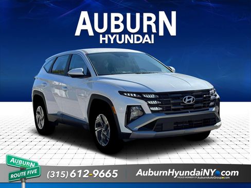 New 2026 Hyundai Tucson Blue SE AWD/4WD image 11