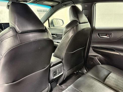 Used 2021 Toyota Venza XLE w/ Carpet Mat Package (TMS) AWD/4WD image 24