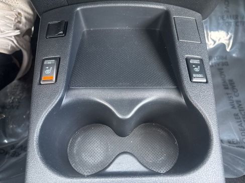 Used 2015 Nissan Leaf S w/ Charge Package image 29