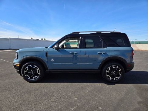 Used 2021 Ford Bronco Sport Outer Banks image 3