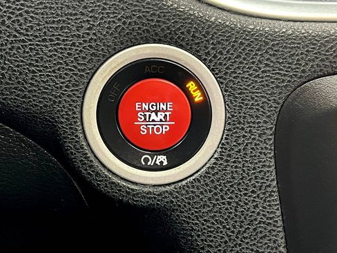 Used 2016 Dodge Charger SRT w/ Technology Group image 21