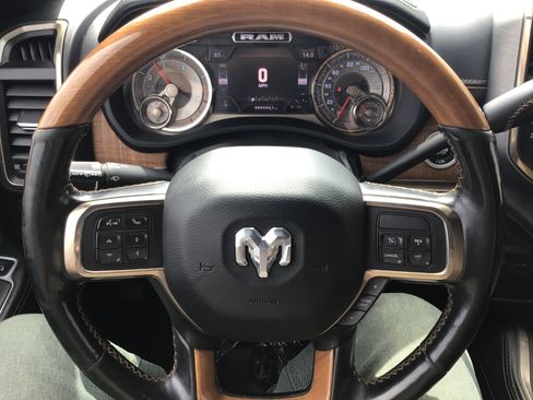 Used 2019 RAM 2500 Limited w/ Cold Weather Group AWD/4WD image 13