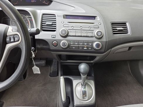 Used 2010 Honda Civic LX image 19