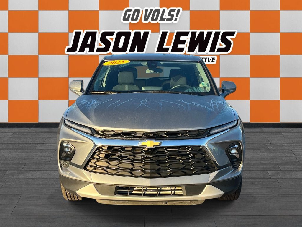 Used 2025 Chevrolet Blazer LT AWD/4WD image 8