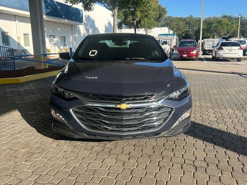 Used 2025 Chevrolet Malibu LT FWD image 7