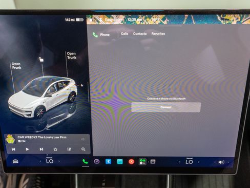 Used 2026 Tesla Model Y Performance AWD/4WD image 18