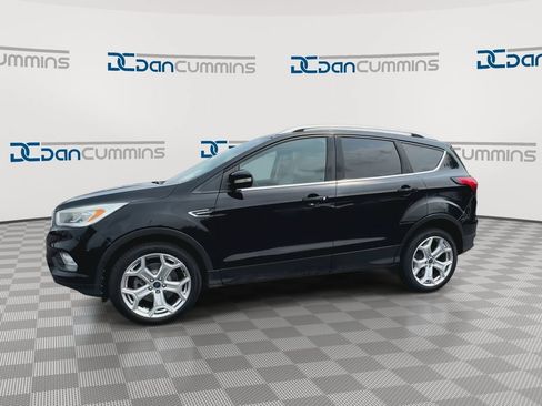 Used 2019 Ford Escape Titanium AWD/4WD image 5