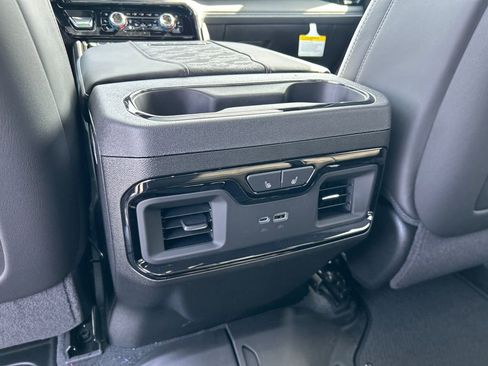 New 2026 GMC Sierra 2500 AT4X image 32