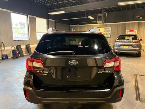 Used 2019 Subaru Outback 2.5i Premium AWD/4WD image 5